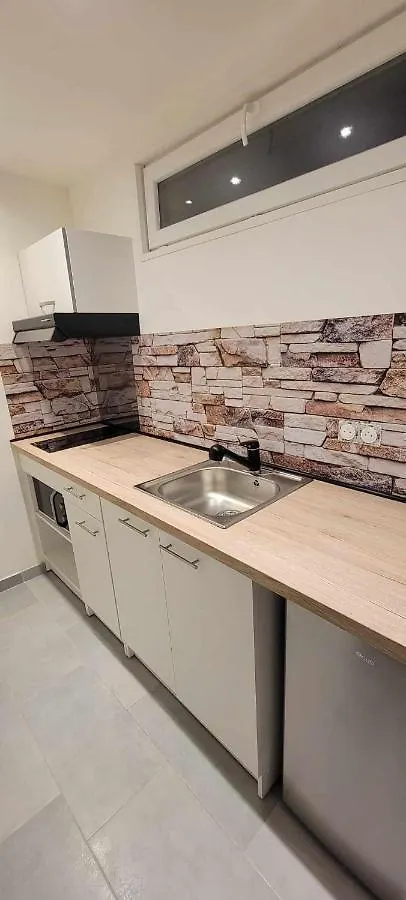Apartmán Charmant Studio Saint-Hilaire-du-Rosier